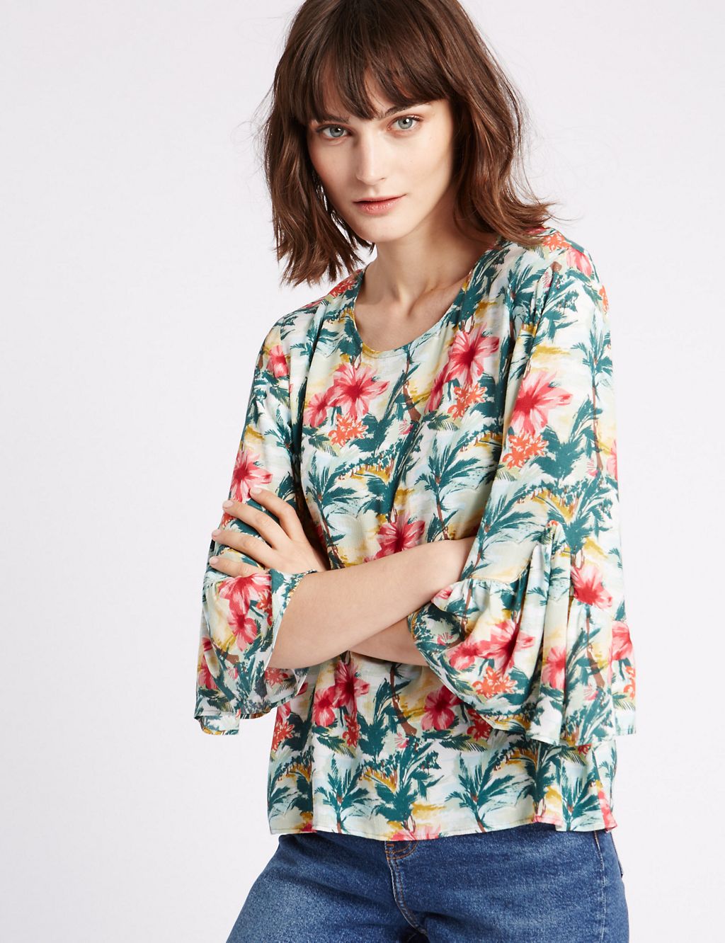 Floral Print 3/4 Sleeve Shell Top 2 of 5