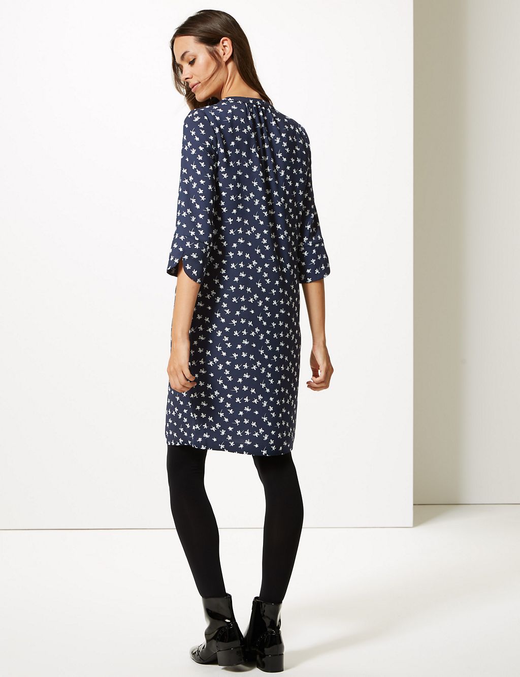 Floral Print 3/4 Sleeve Shift Dress 5 of 5