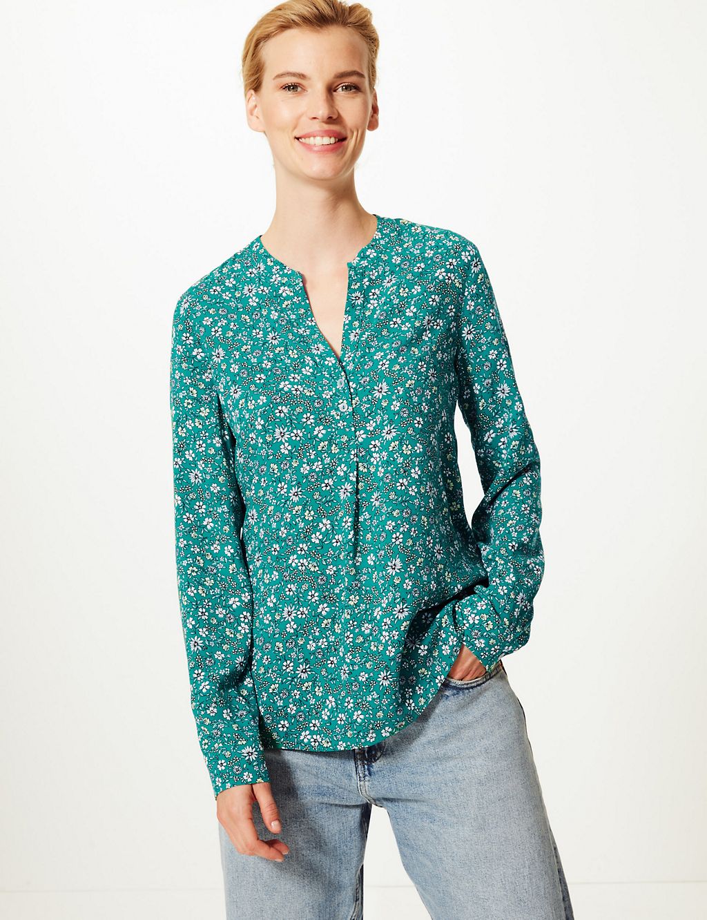 Floral Print Button Detailed Blouse 3 of 4