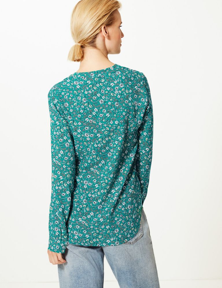 Floral Print Button Detailed Blouse 4 of 4