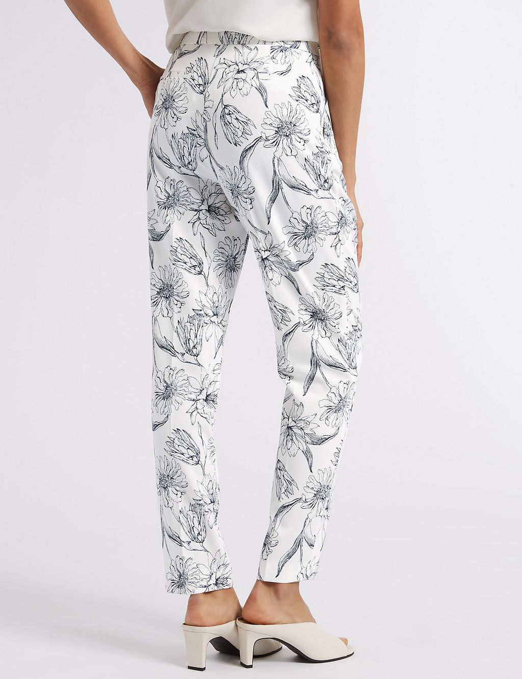 Floral Print Crepe Tapered Leg Trousers 4 of 6