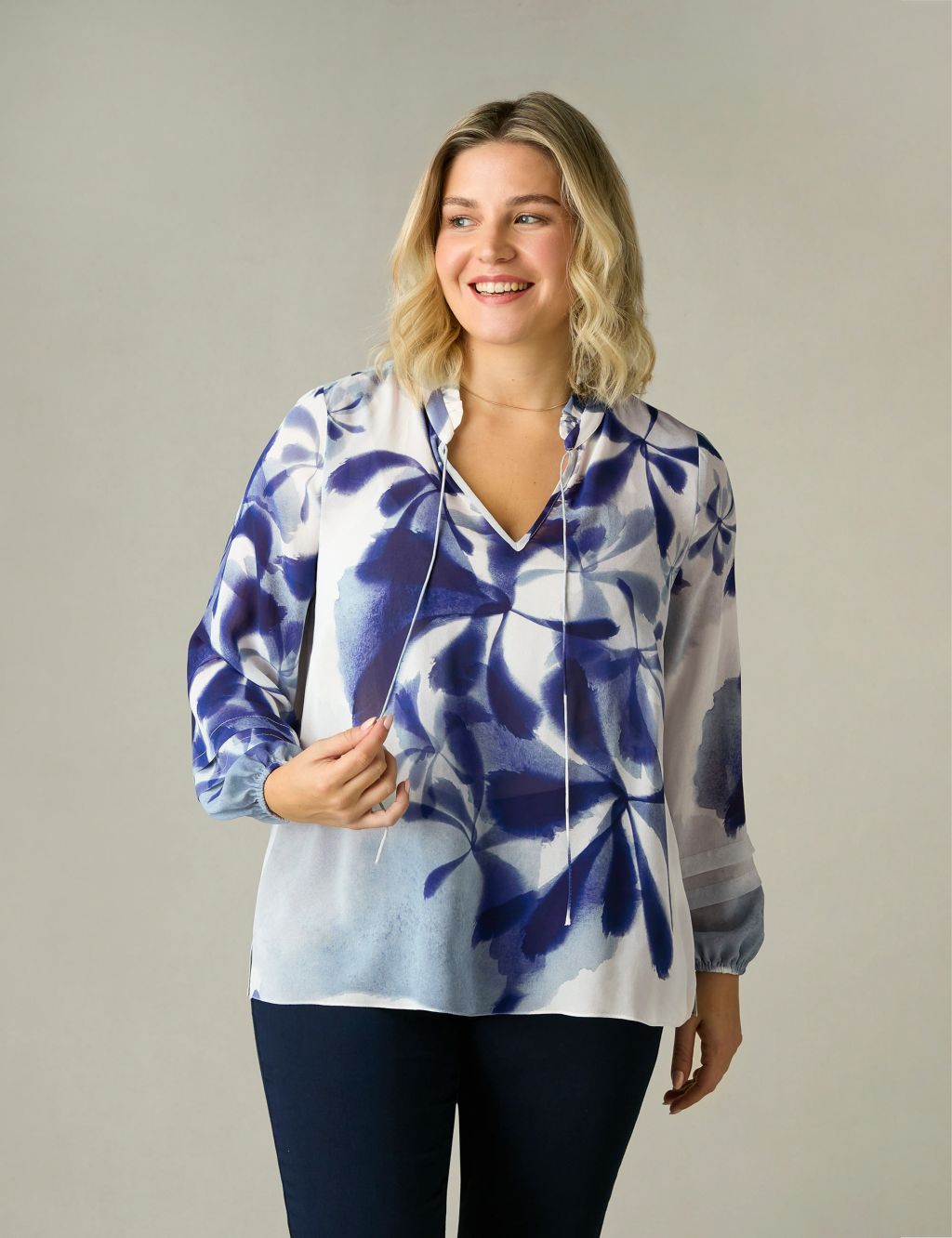 Floral Print Tie Neck Relaxed Blouse 3 of 8