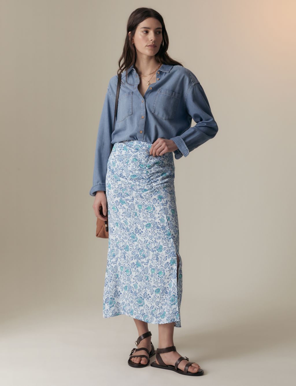 Floral Printed Midaxi A-Line Skirt 2 of 7