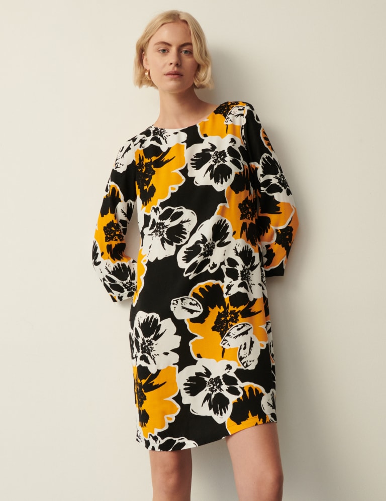 Round neck printed cheap shift dress