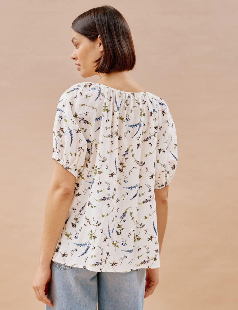 Floral Round Neck Popover Blouse 3 of 4