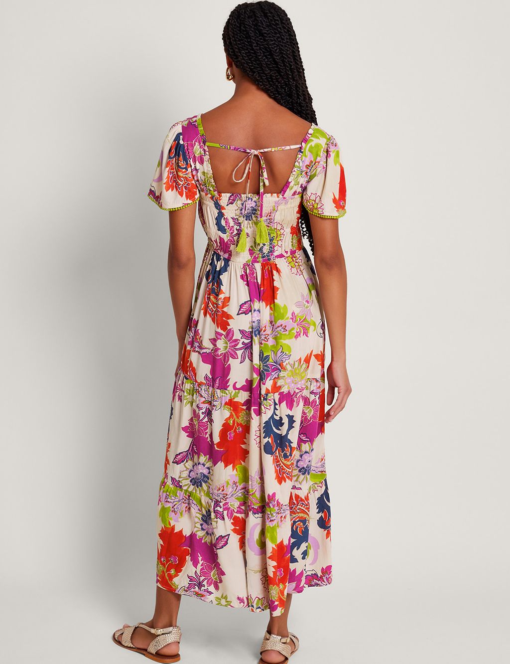 Floral Square Neck Midaxi Swing Dress 2 of 4