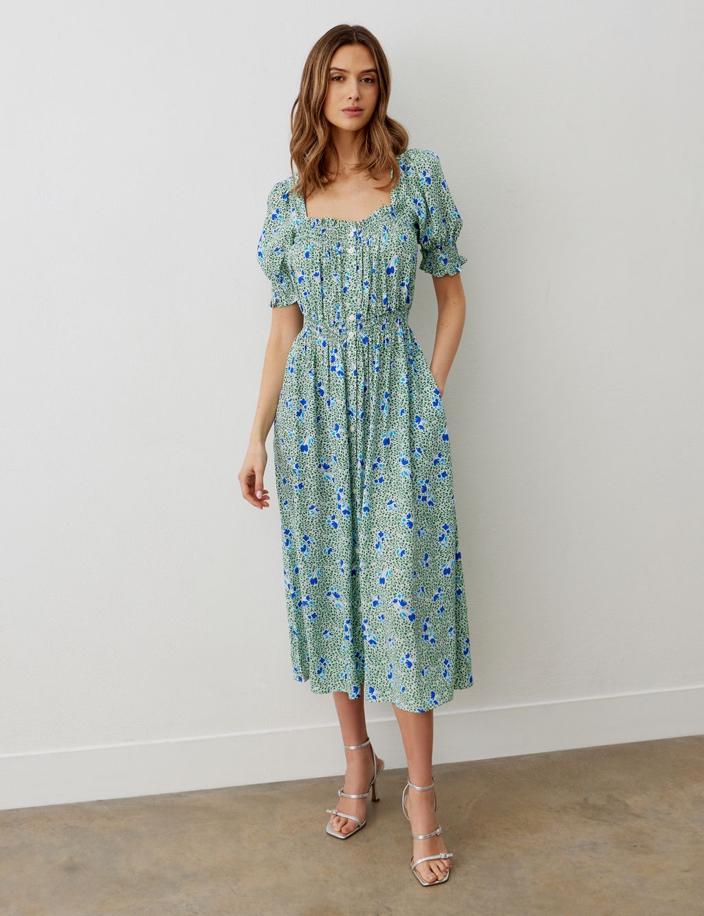 Floral Square Neck Midaxi Waisted Dress 3 of 4
