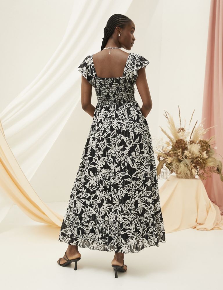 Floral Sweetheart Neckline Tiered Midaxi Dress 3 of 6