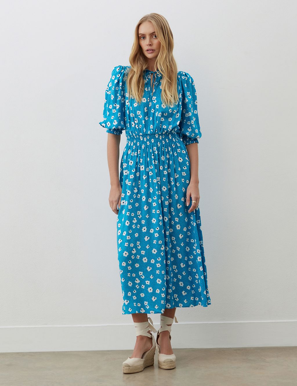 Floral Tie Neck Midaxi Waisted Dress 3 of 5