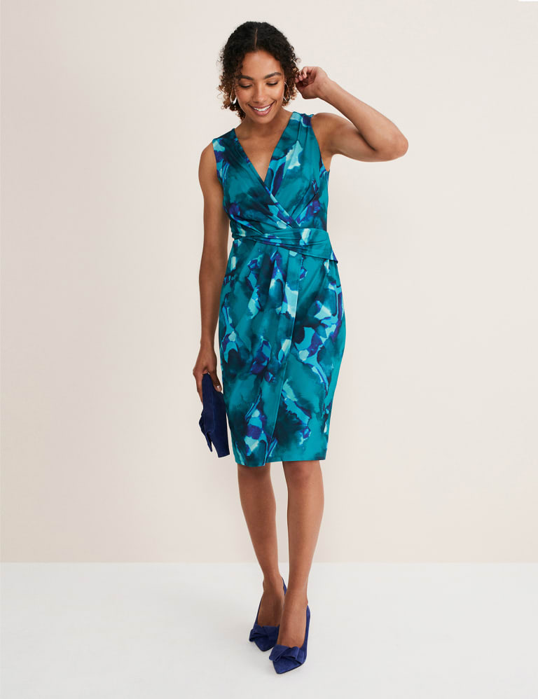 Floral V Neck Knee Length Wrap Dress Phase Eight M S