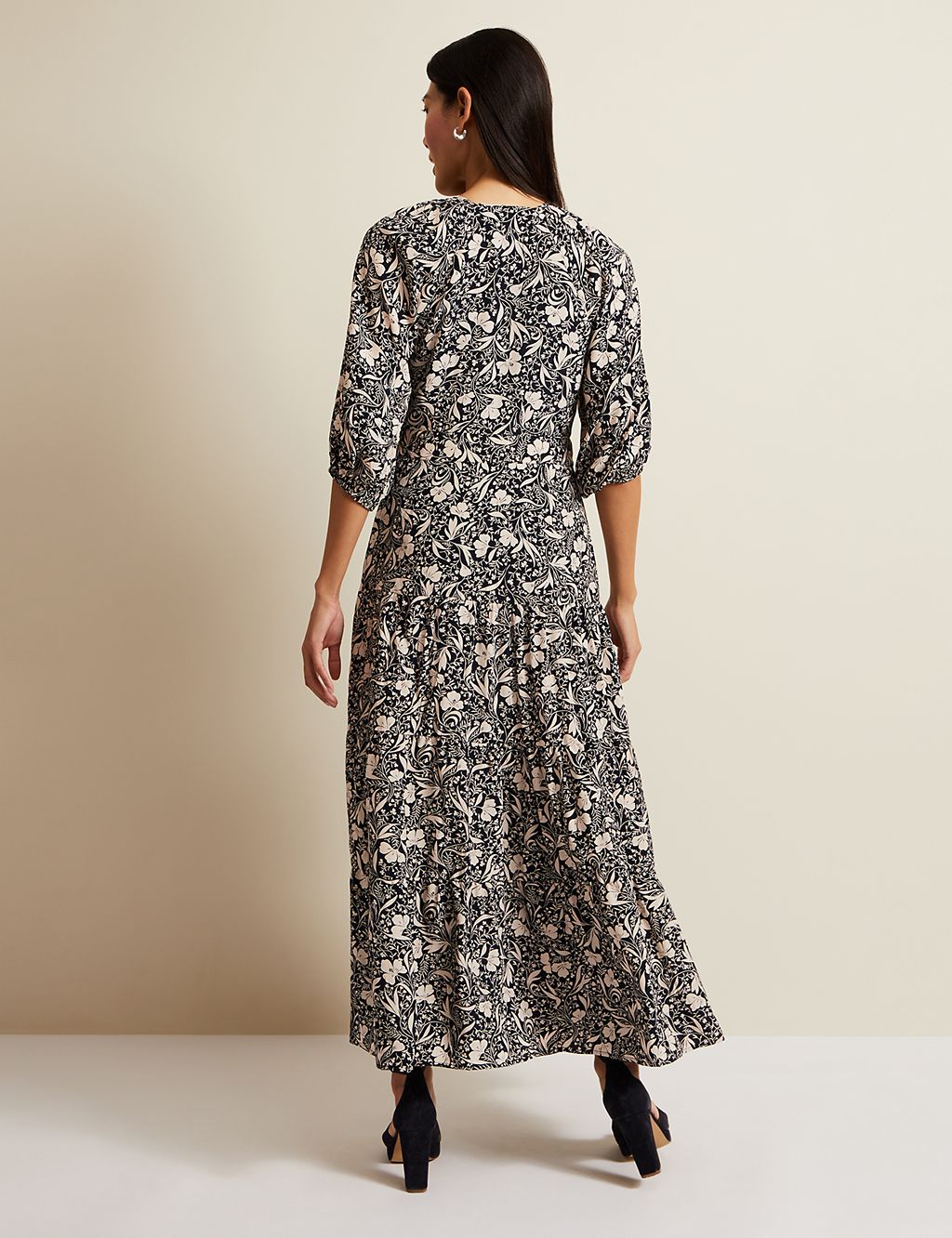 Floral V-Neck Midaxi Tiered Wrap Dress 4 of 6