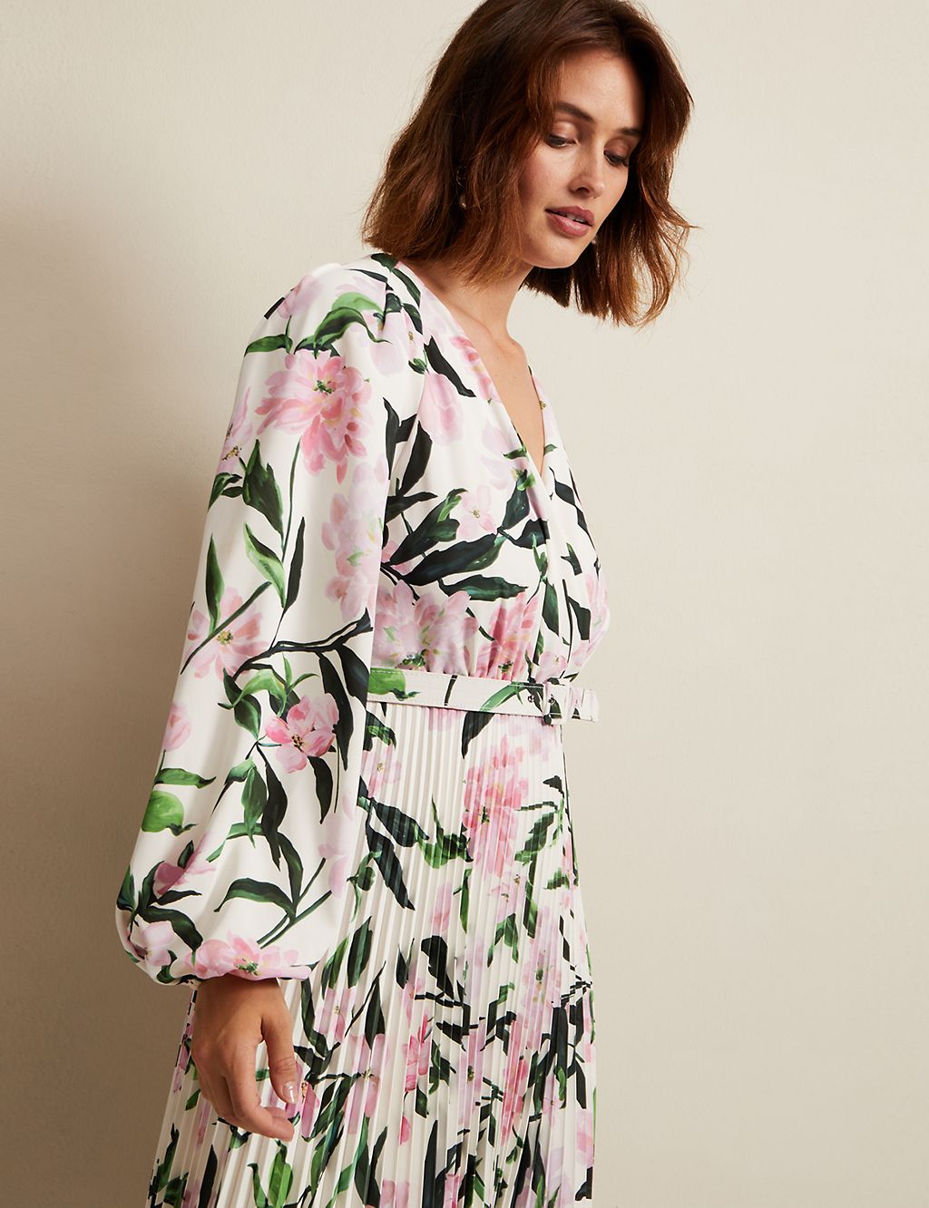 Floral V-Neck Pleated Midi Wrap Dress 4 of 7