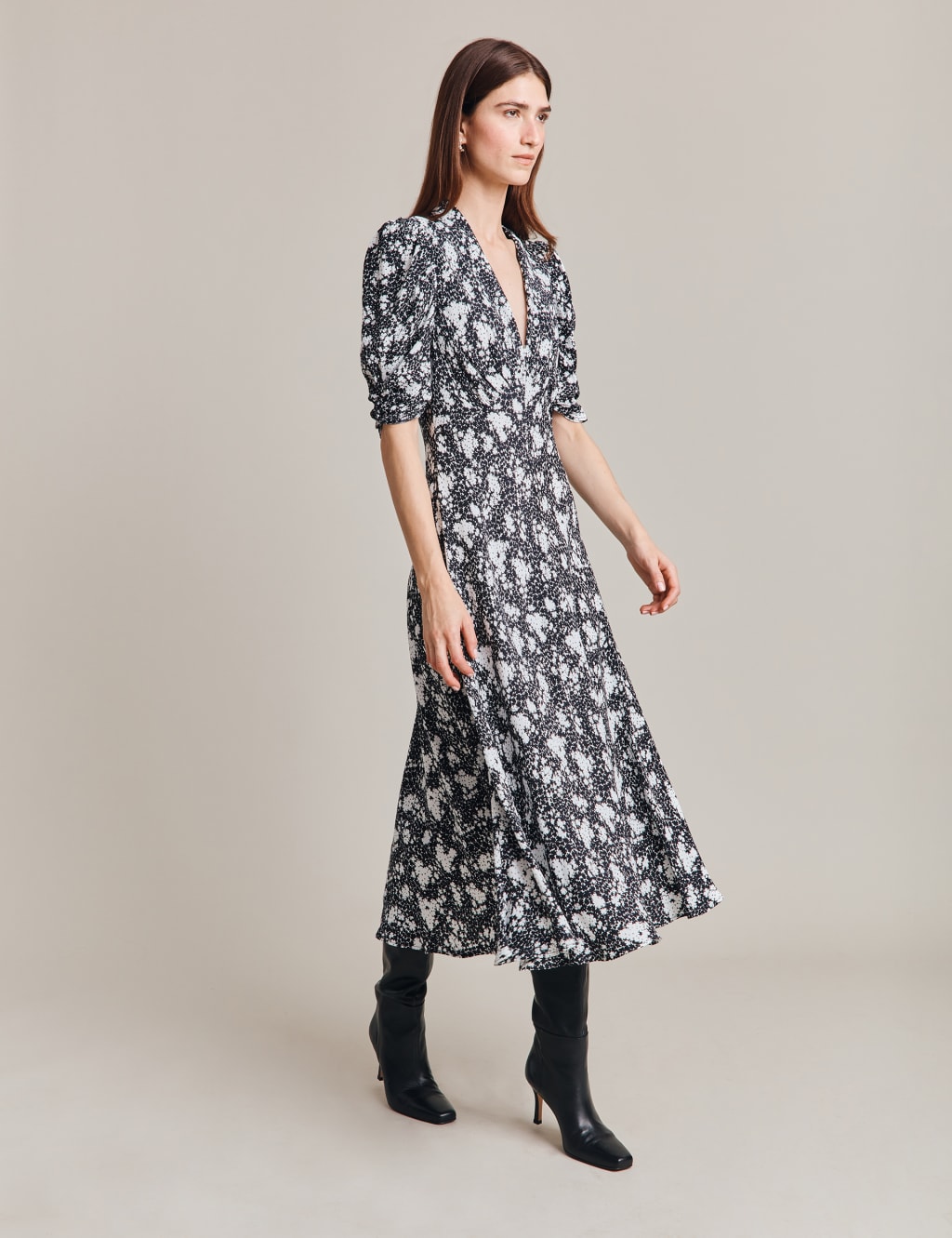 Floral V-Neck Puff Sleeve Midaxi Tea Dress 4 of 6