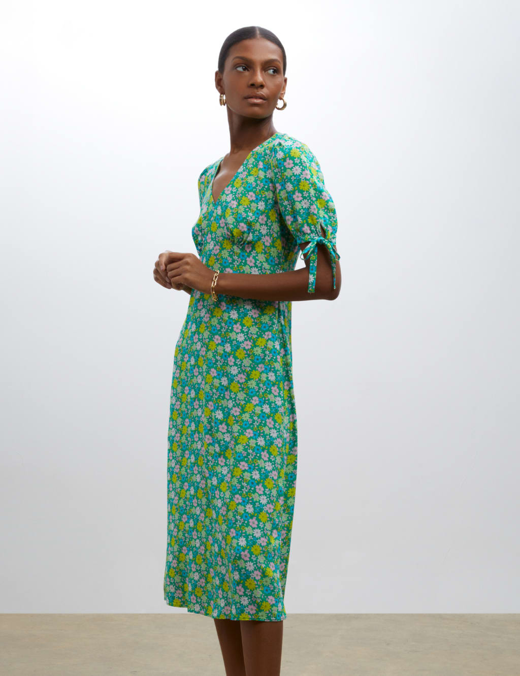 Floral midi shop tea dress