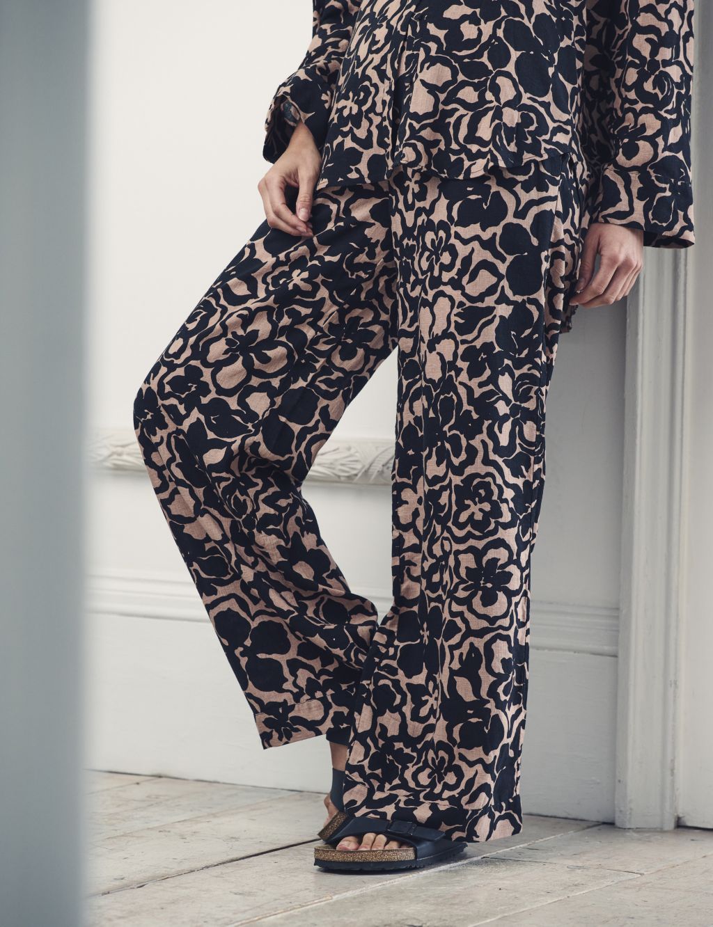 Floral Wide Leg Trousers 1 of 5