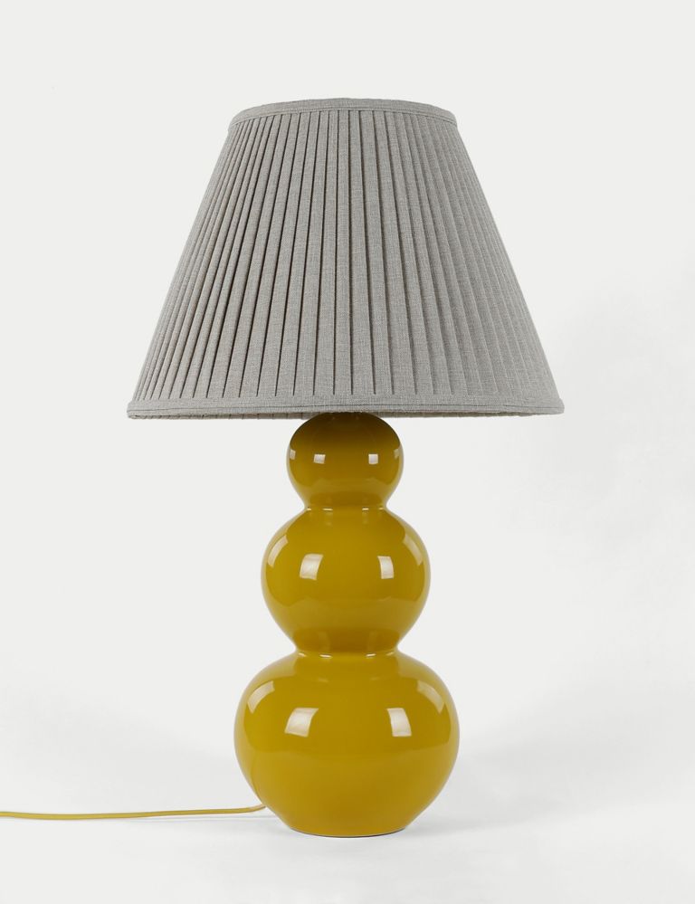 Flynn Table Lamp 1 of 8