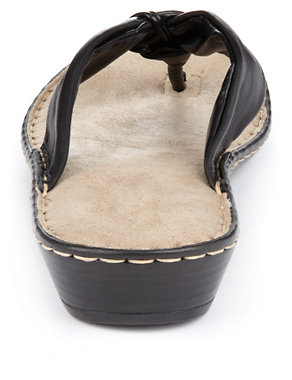 Footglove™ Original Leather Wide Fit Tubular Toe Flip-Flops Image 2 of 3