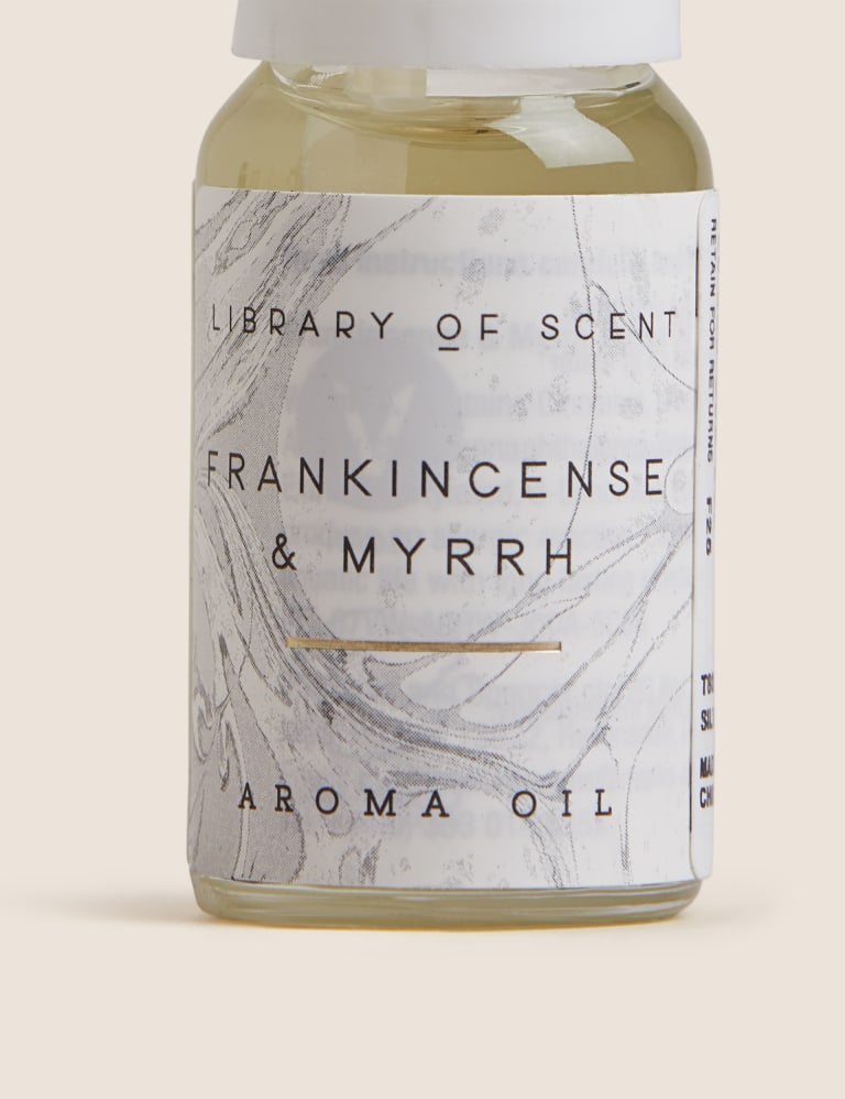 Library of scent m&s top