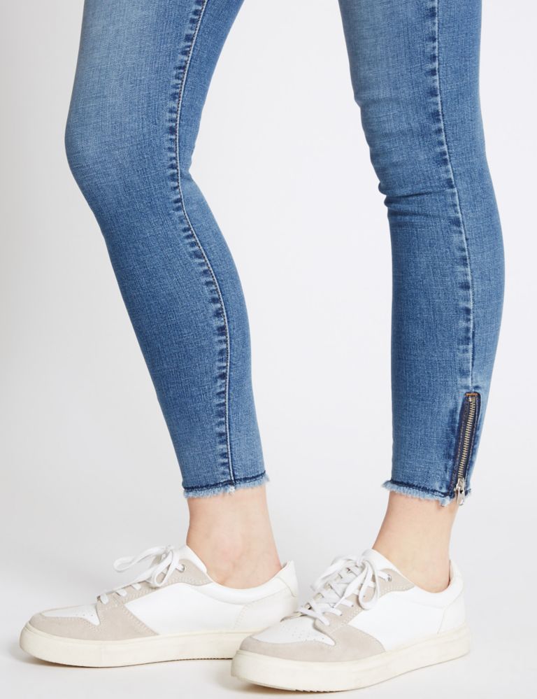Frayed Hem Mid Rise Skinny Leg Jeans 6 of 6