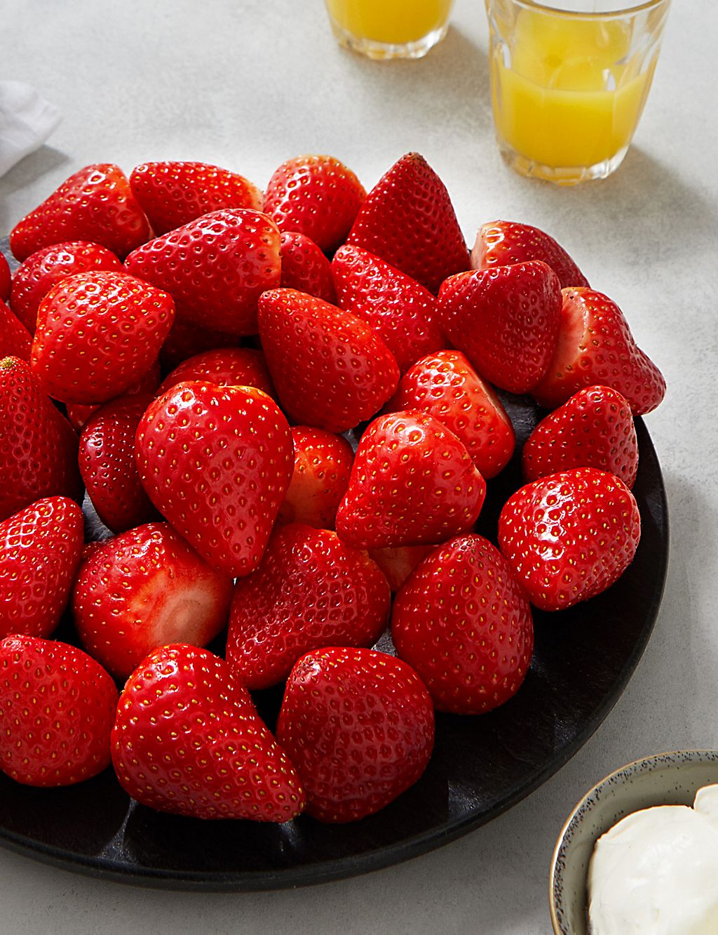 Fresh Strawberries & Whipped Cream (Serves 8) 3 of 5