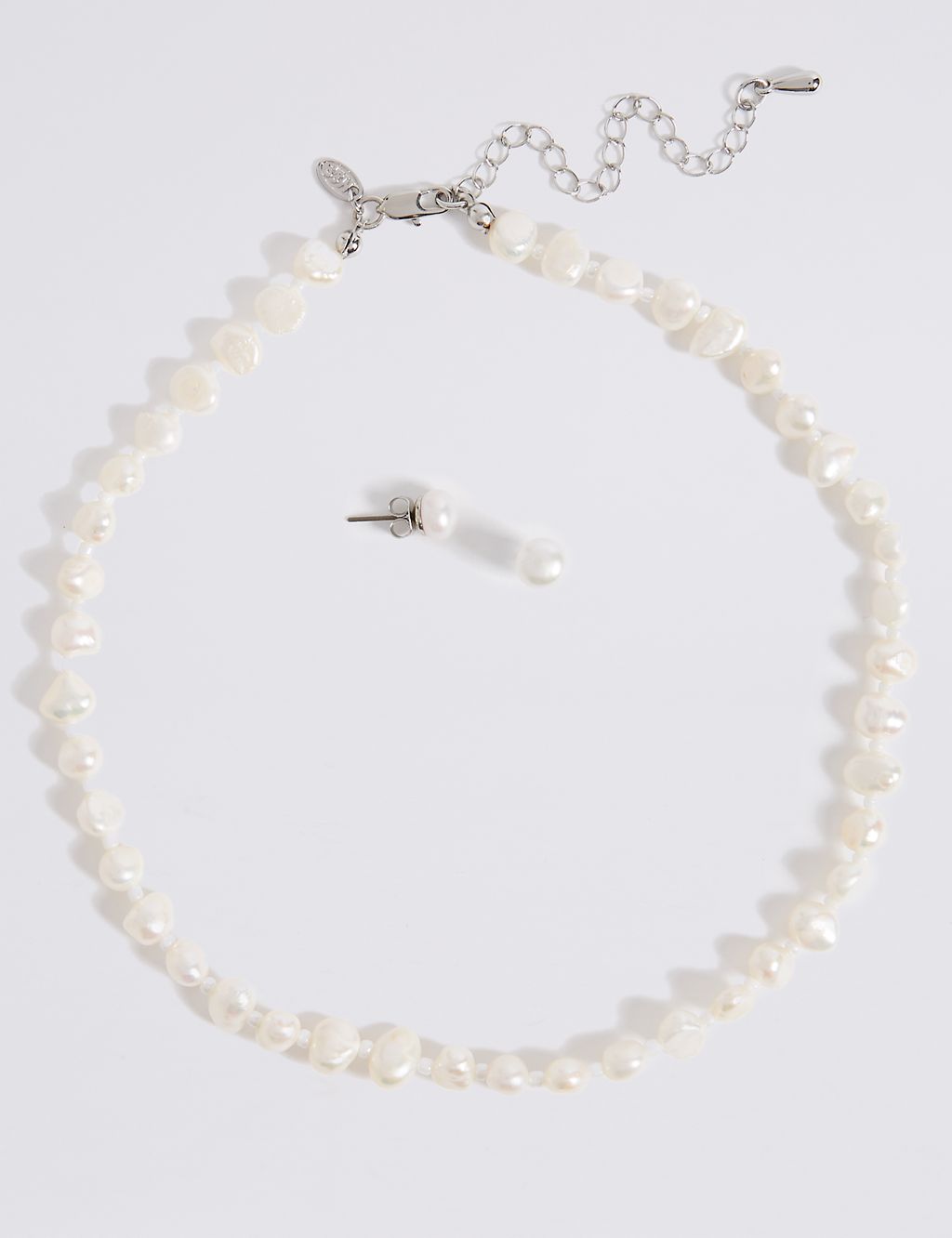 Fresh Water Pearl Classic Necklace & Earrings Set 2 of 2
