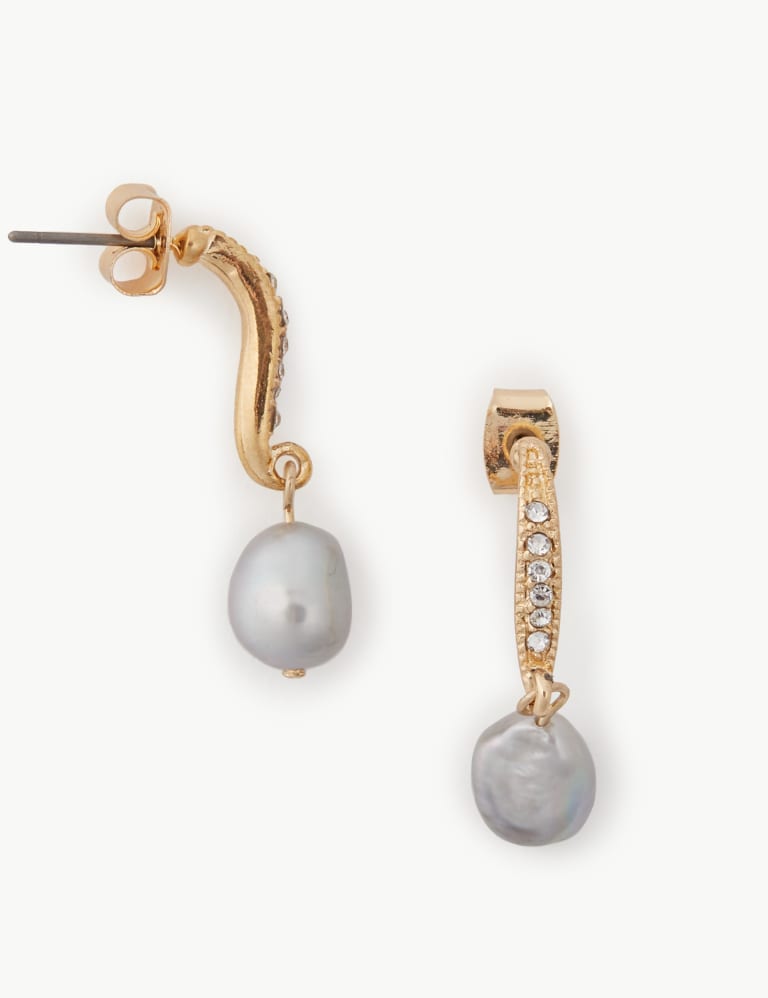 Fresh Water Pearl Drop Earrings 1 of 1