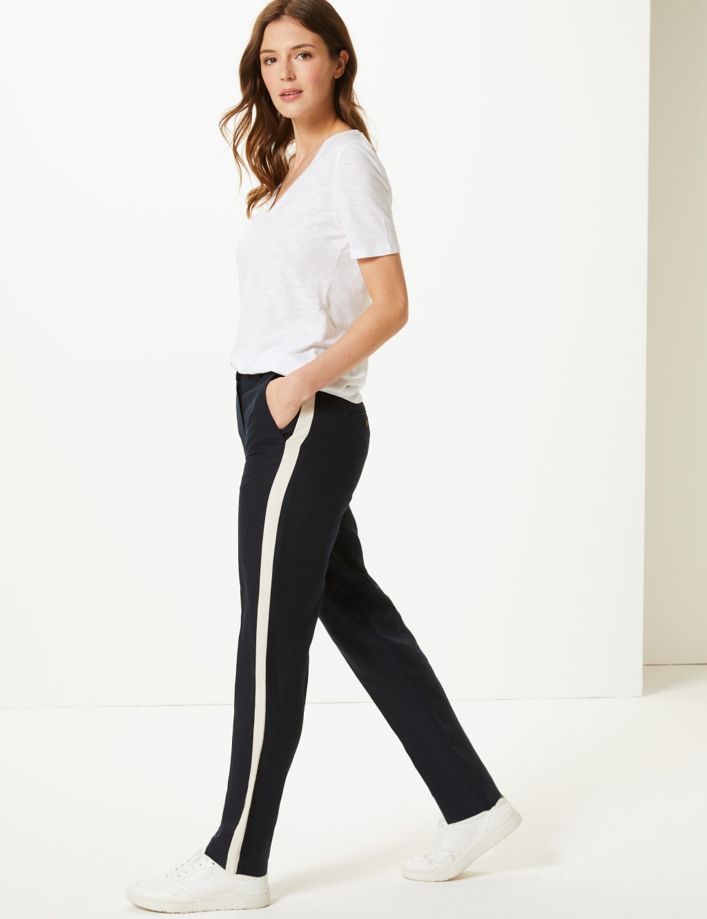 White side stripe trousers 2025