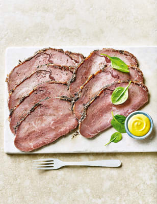 Mcp From The Deli Sirloin Of Rare Roast Beef With A Light Black Peppercorn Crust 6 8 Pieces M S Www Marksandspencer Com