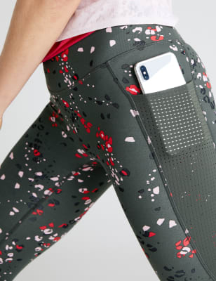 Go Train Printed High Waisted Gym Leggings Image 7 of 8