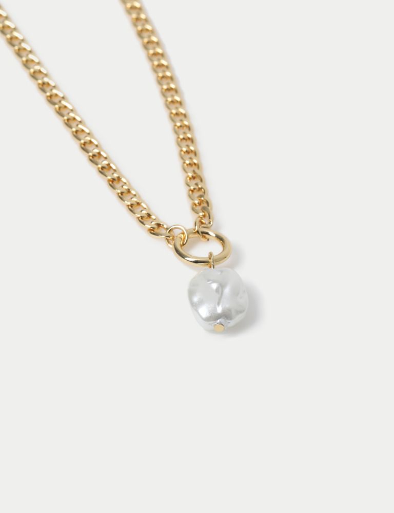 Gold Plated Fresh Water Pearl Chain Necklace 3 of 3