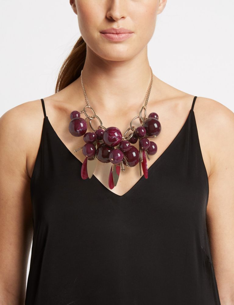 Grape Collar Necklace 1 of 2