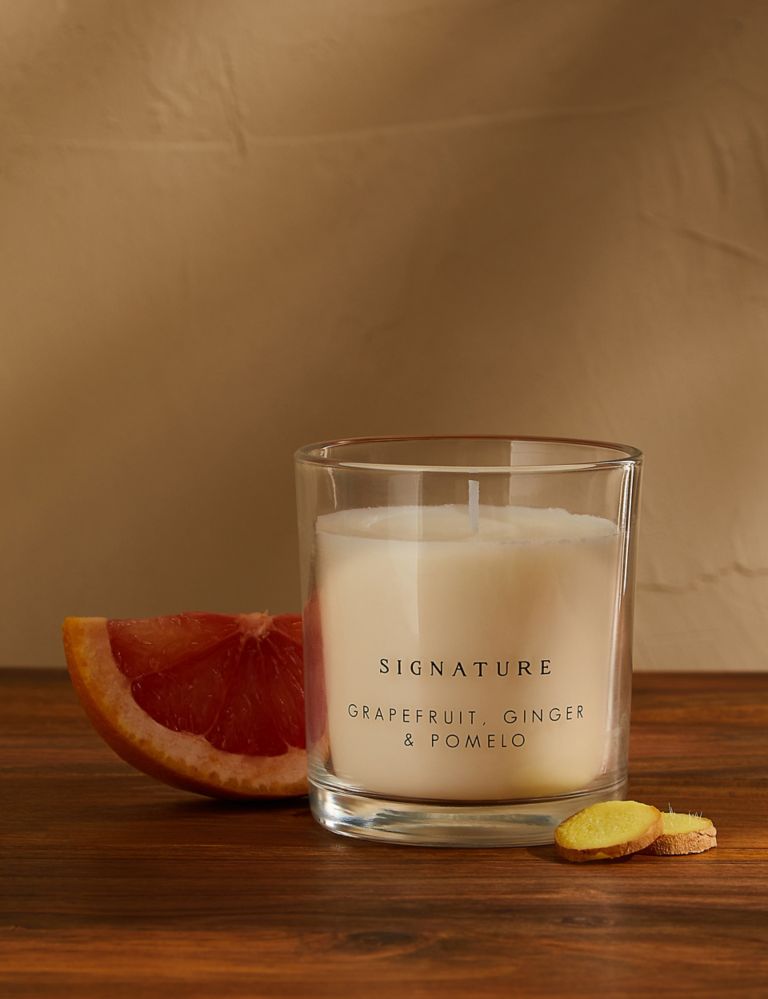 Grapefruit, Ginger & Pomelo Boxed Candle 2 of 6