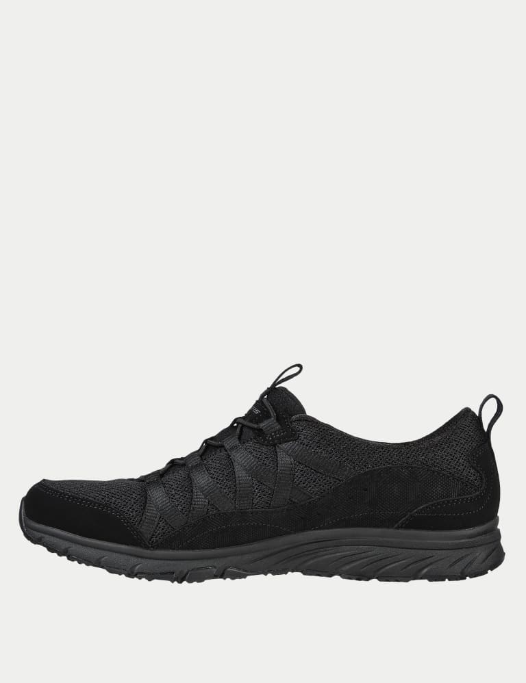 Skechers outlet city pro