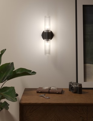 Glass Ribbed Wall Light