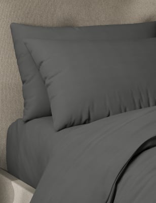 

M&S Collection Pack de 2 fundas de almohada de percal de algodón - Gris Oscuro, Gris Oscuro