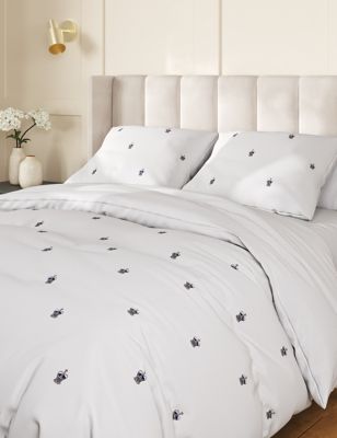 Pure Cotton Crown Embroidered Bedding Set - MV