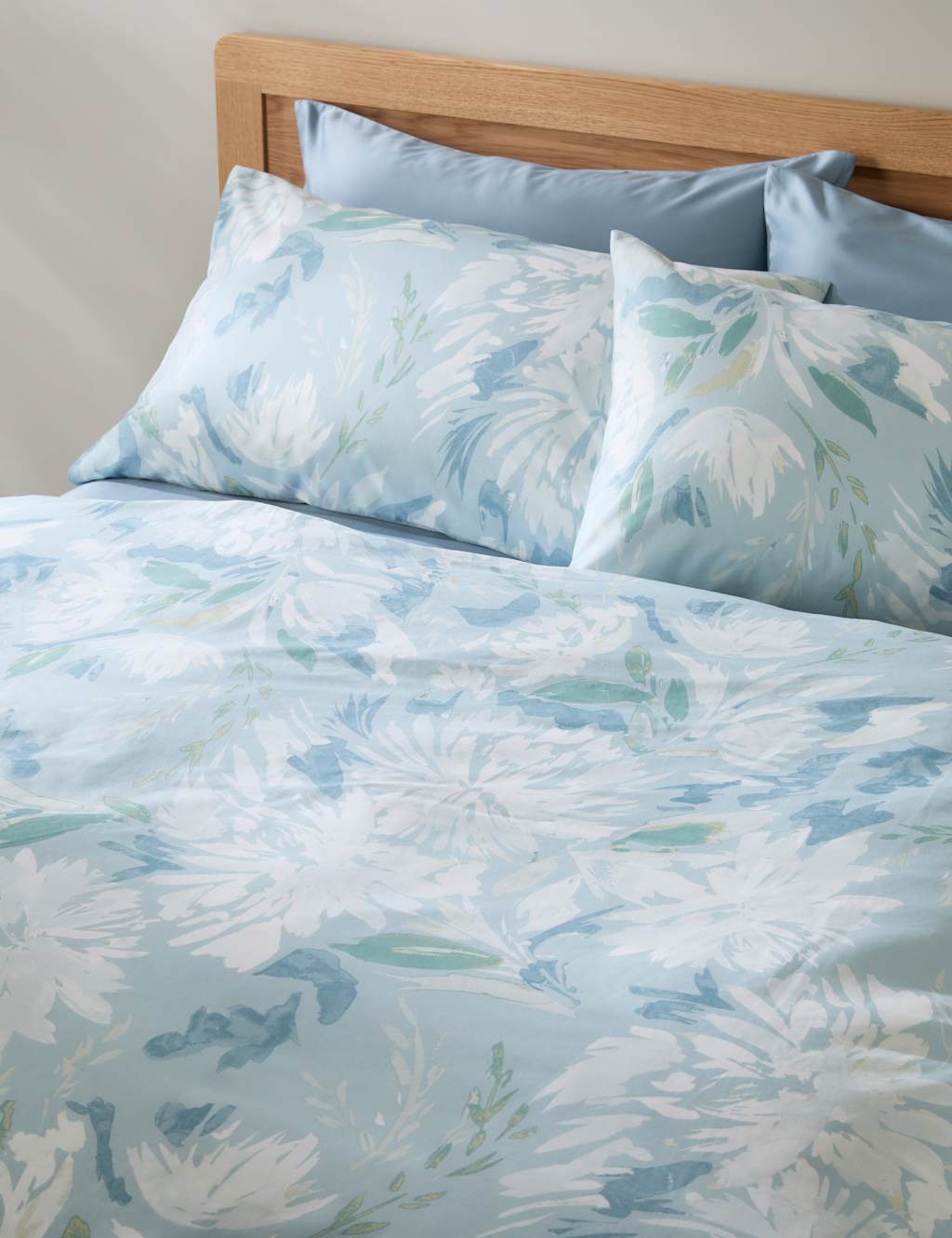 Pure Cotton Watercolour Floral Bedding Set image 1