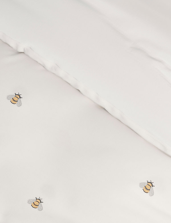 Pure Cotton Bee Embroidered Bedding Set - HK