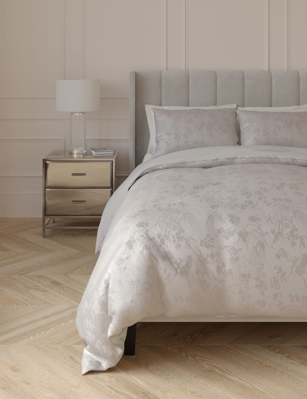 Pure Cotton Jacquard Blossom Bedding Set image 3