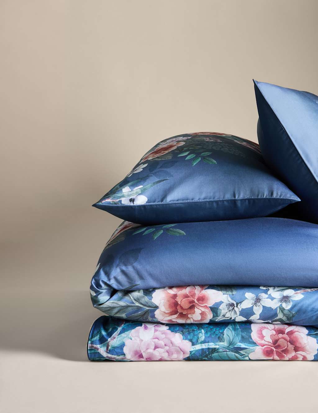 Flora Chinoiserie Sateen Bedding Set image 2