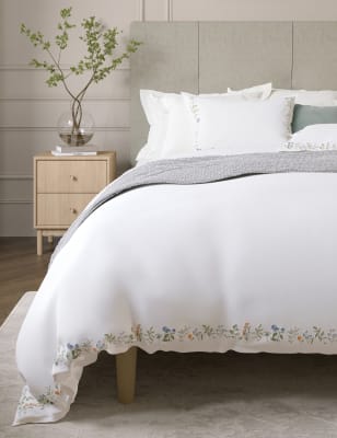 Wild Primrose Sateen Embroidered Bedding Set - NZ