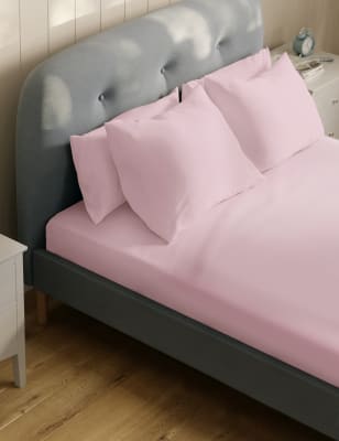 

M&S Collection Sehr gut maschinenwaschbares Set aus Spannbettlaken und Kissenbezug - Pink, Pink