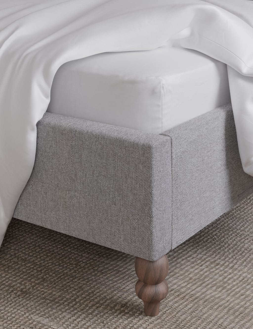 800 Thread Count Pure Cotton Deep Fitted Sheet image 1