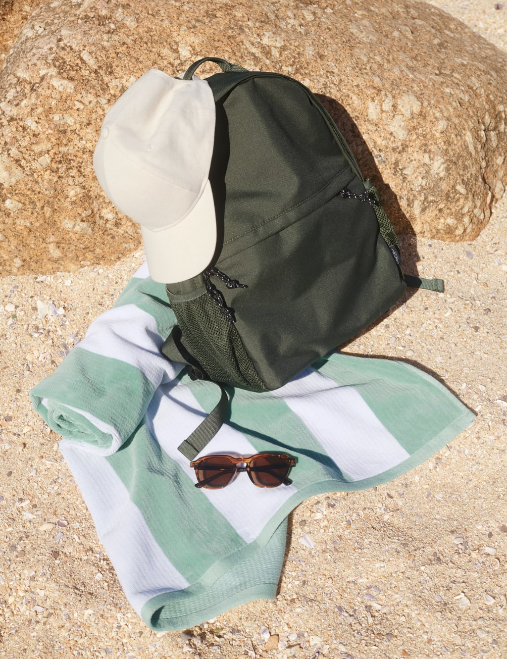 Pure Cotton Sand Resistant Striped Beach Towel image 3