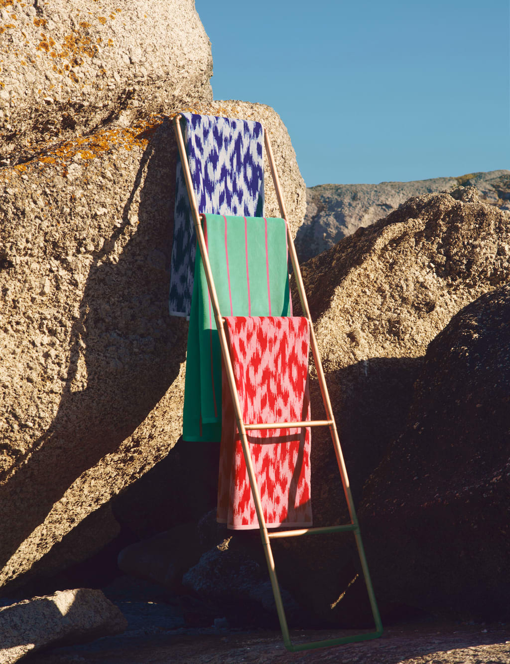 Pure Cotton Sand Resistant Striped Beach Towel image 2