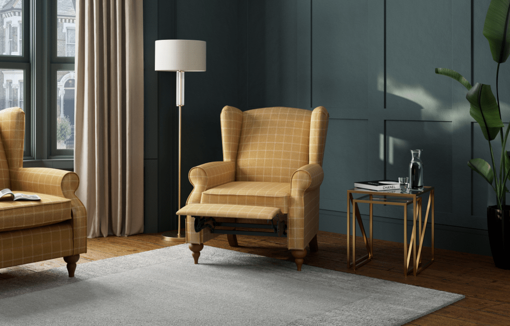 Highland Plain Riser Armchair