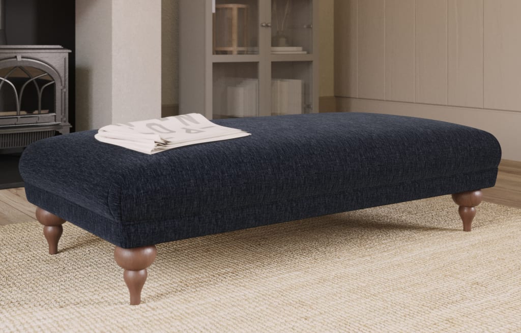 B and 2024 m footstool