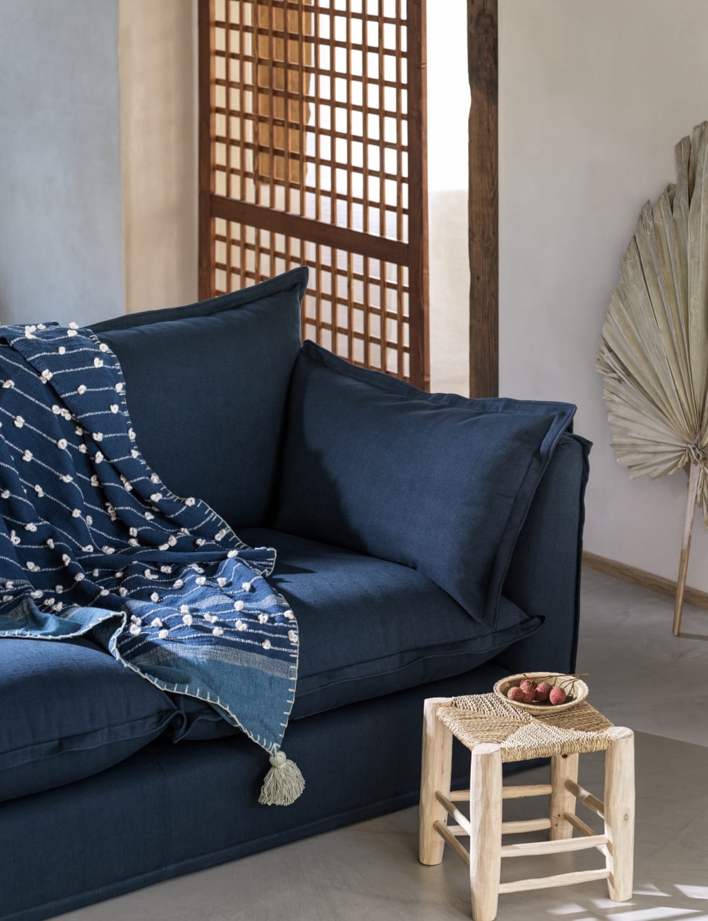 Casablanca Collection Belvedere Throw image 3