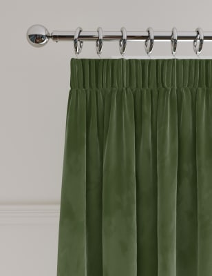 

M&S Collection Samtvorhänge mit Bleistiftfalten und Thermo-Eigenschaften - Green, Green