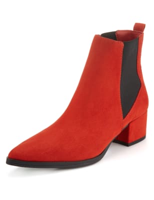 pointed suede chelsea boots